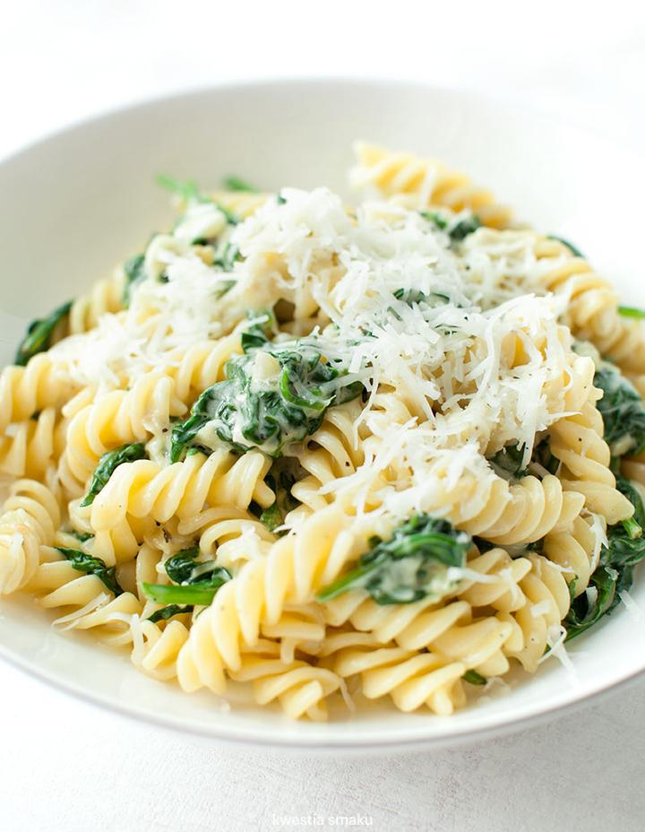 Potrawy z pomidorkami koktajlowymi