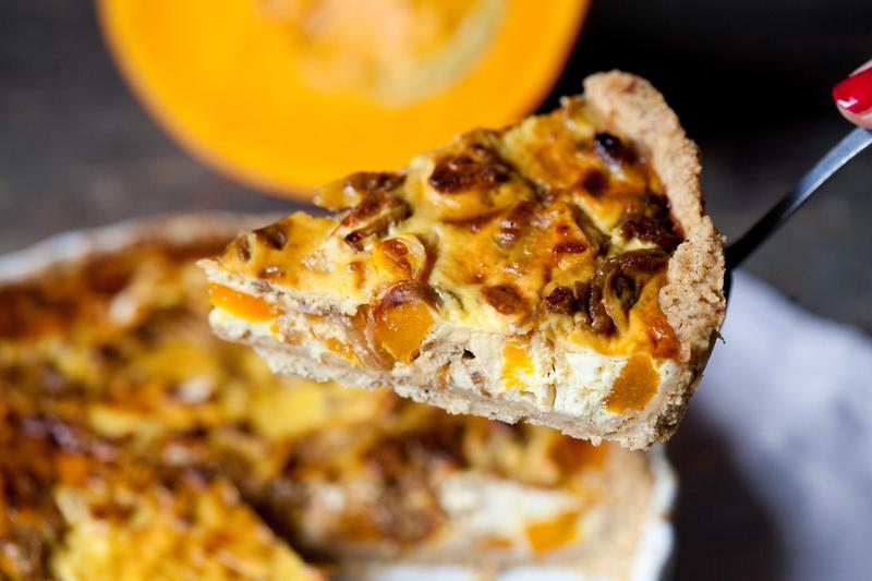 Tarta dyniowa z serem kozim