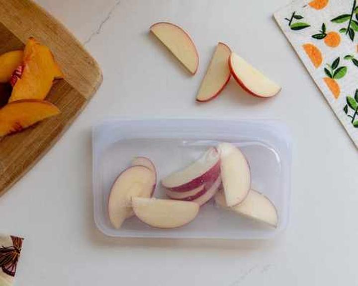 Jak prawidłowo mrozić jabłka? Odkryj sprawdzone metody!