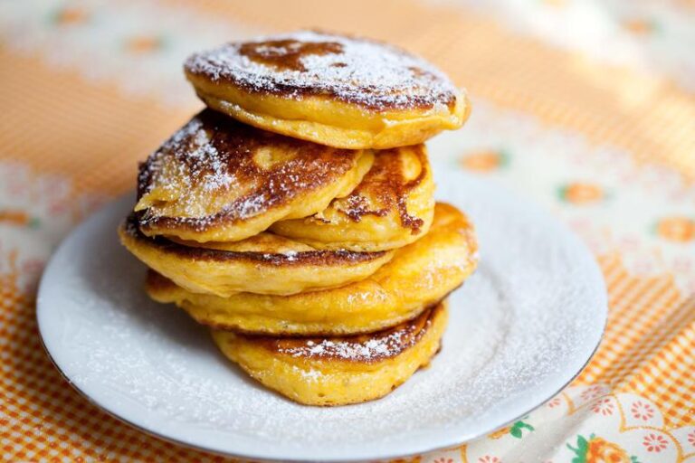 Słodkie placuszki z dyni z cynamonem i jabłkiem na każdą porę roku