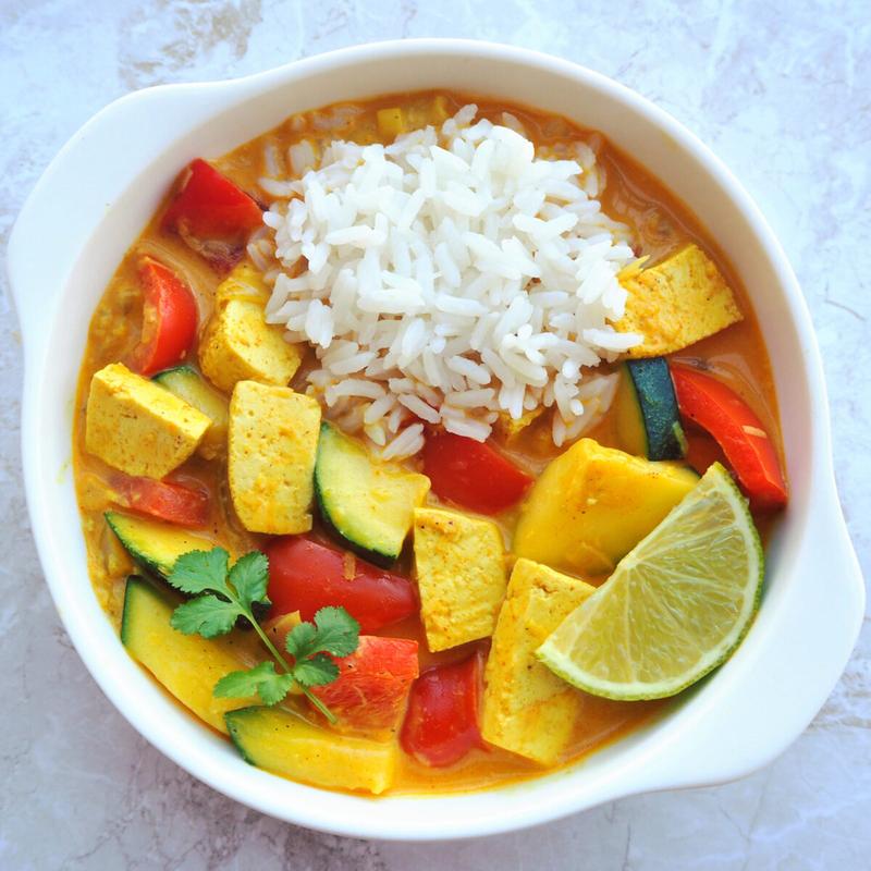 Żółte curry z tofu