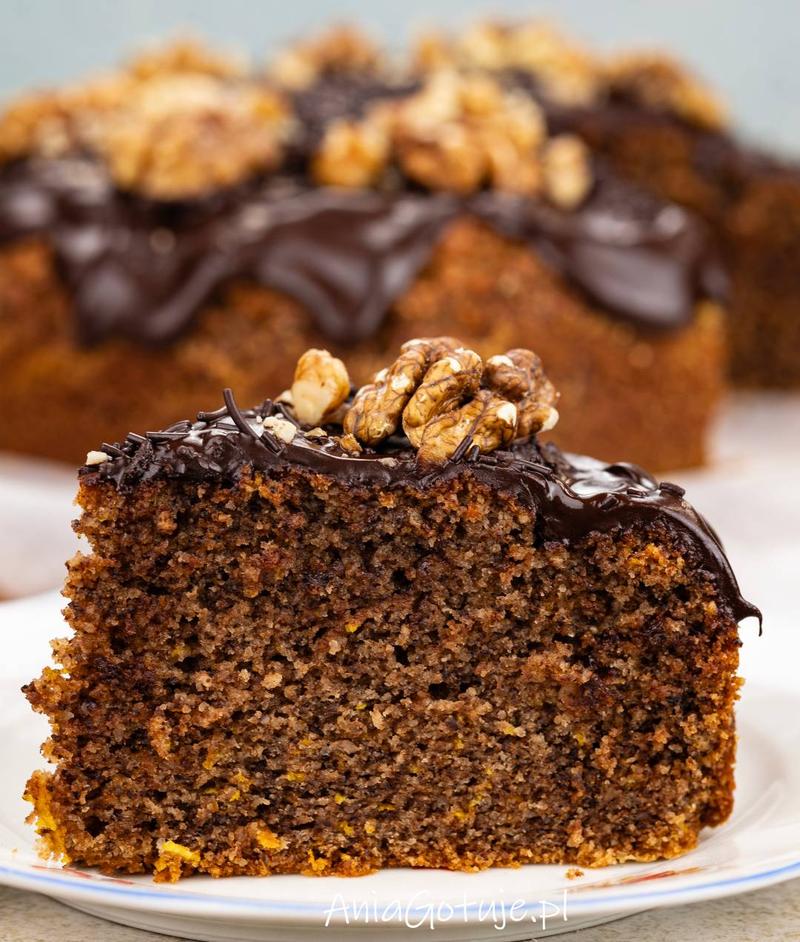 Deser z miodem i orzechami