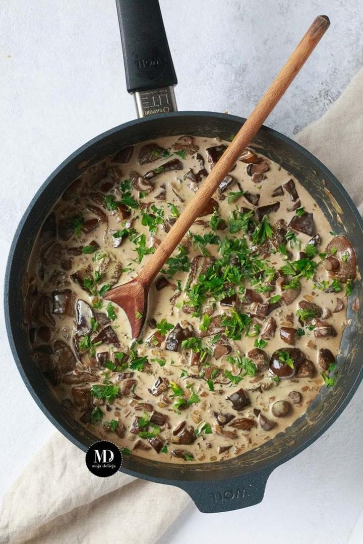 Przepis na sos grzybowy