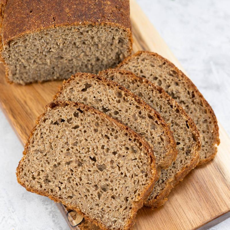 Zdrowe pieczywo z ziarnami