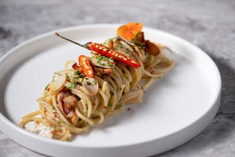 Penne aglio olio: szybki przepis na włoski klasyk w zaledwie 15 minut