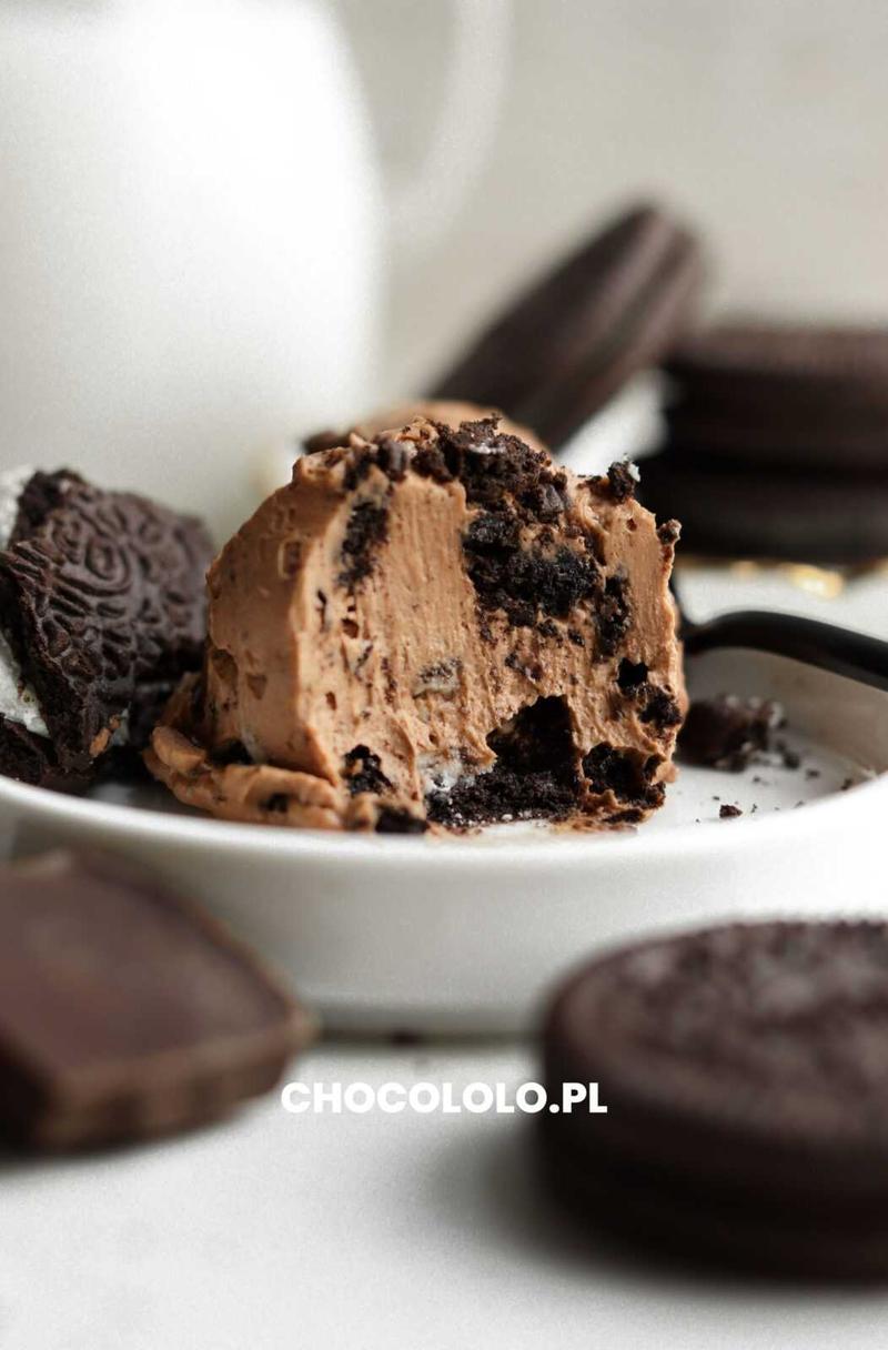 Dekoracje tortów z czekoladą