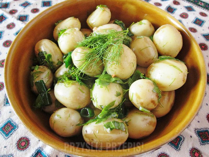 Cztery sekrety, jak ugotować ziemniaki do sałatki idealne i pyszne