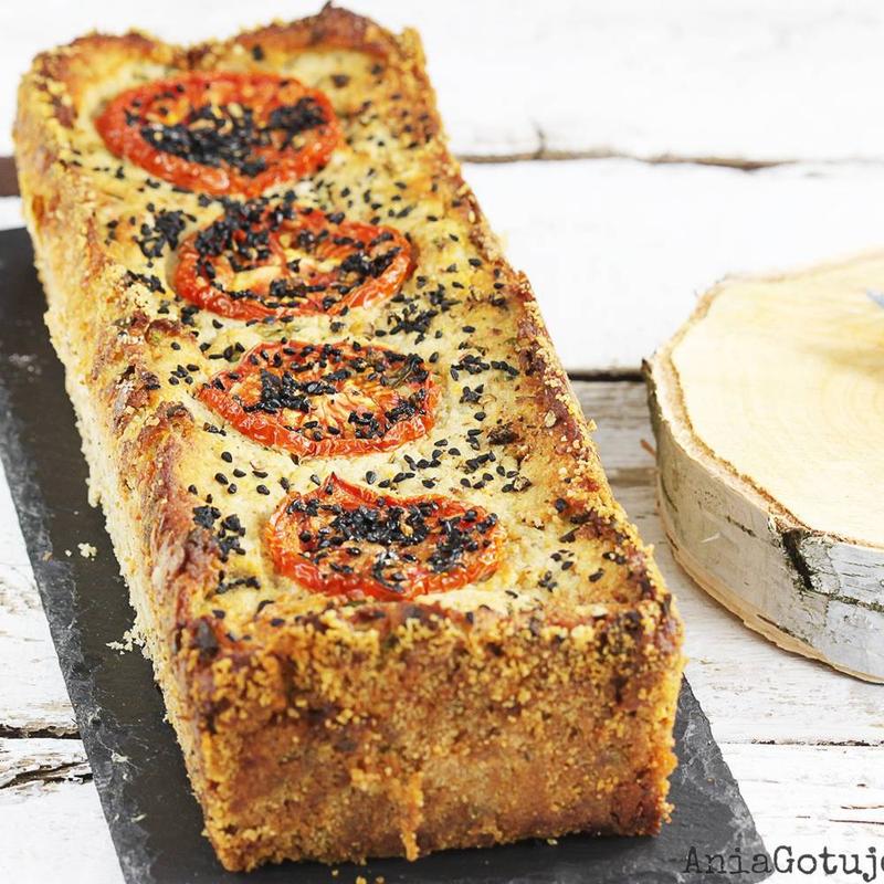 Pasztet drobiowy z pieczarkami