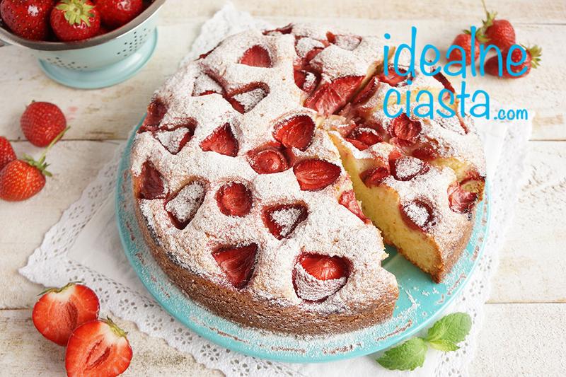 Odkryj najlepszy przepis na ciasto kubeczkowe, które zachwyci każdego zmysły