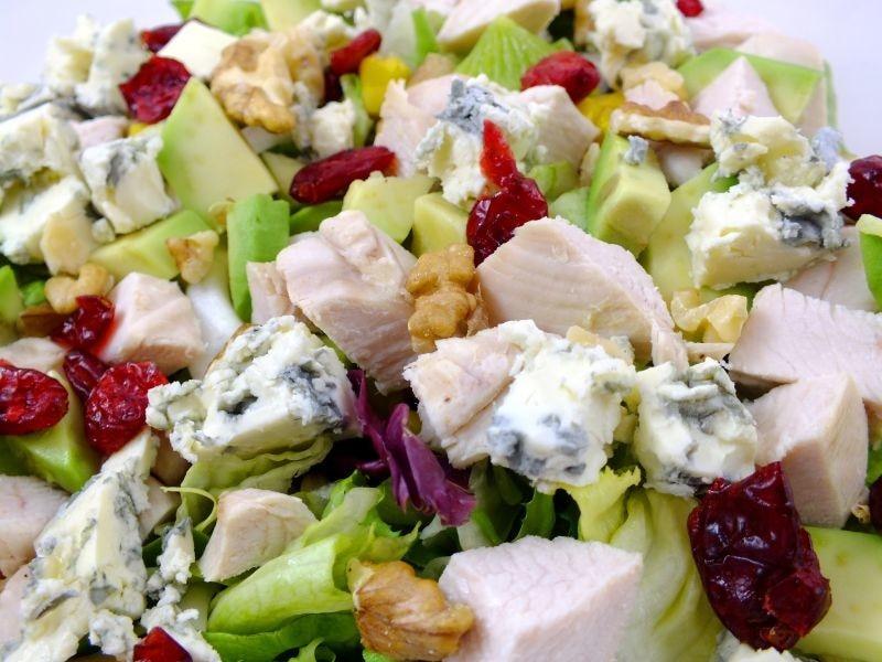 Sałatka z Gruszką i Gorgonzolą – Smakowita Rukola w Nowej Odsłonie