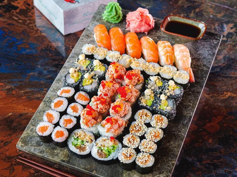 Sushi w Warszawie: Odkryj najlepsze restauracje i uniknij rozczarowania