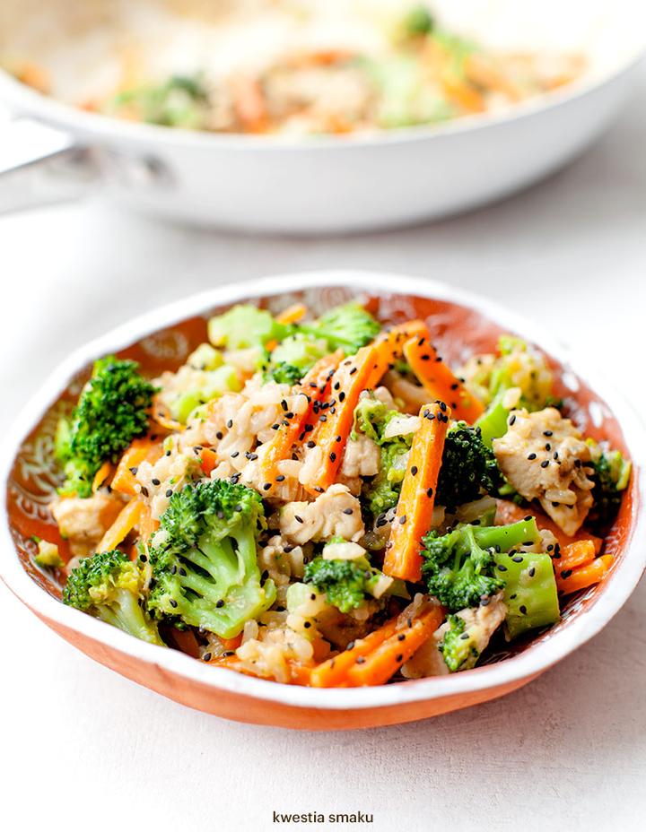 Przepis na kurczaka z brokułami