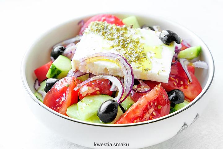 Sałatka grecka przepis