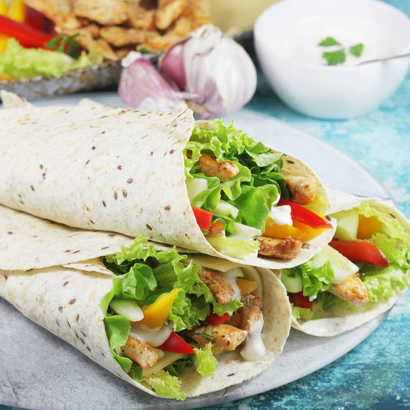 Szybkie dania z tortilli – odkryj 5 prostych przepisów na pyszne posiłki